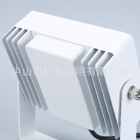 新款監(jiān)控LED補(bǔ)光燈閃光燈道路卡口車牌識(shí)別測(cè)速違章抓拍智能交通